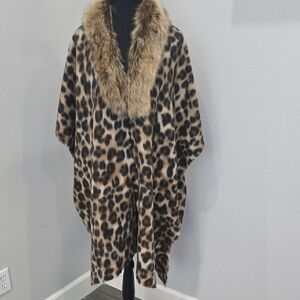 Animal Print Shawl Cape with Faux Fur Trim, One Size, Brown/Cream